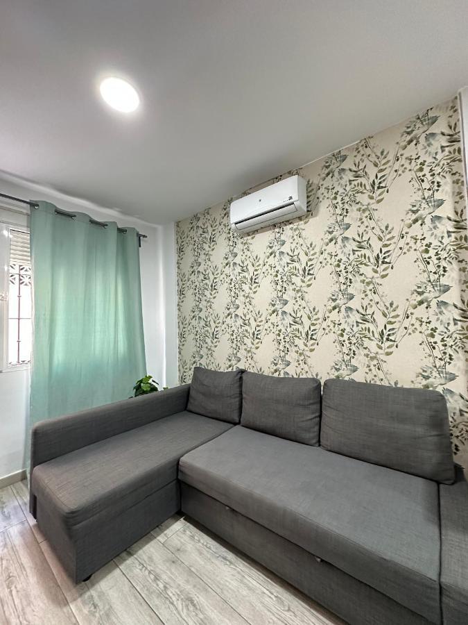 Malaga Inn Apartaments エクステリア 写真
