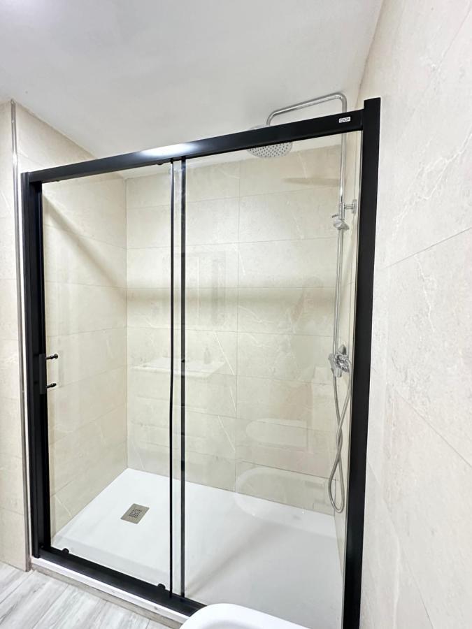 Malaga Inn Apartaments エクステリア 写真